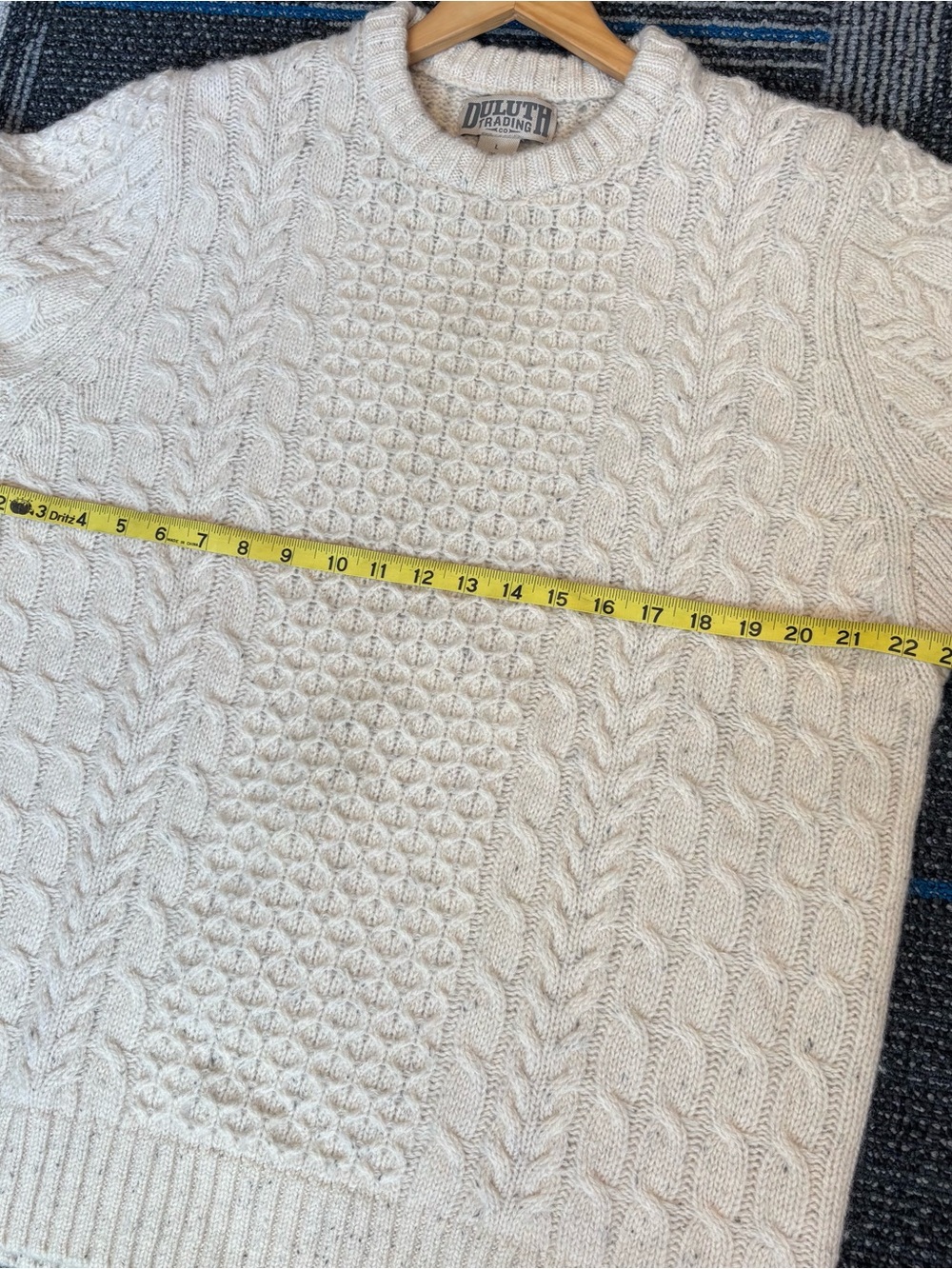 Duluth 100% Shetland Wool Fisherman Cable Knit Sweater Large - Picture 9 of 11